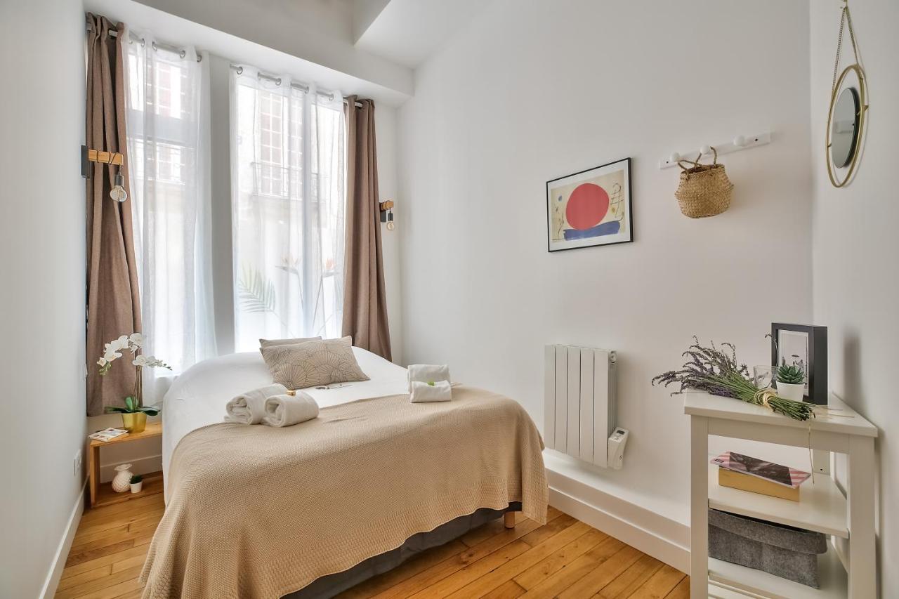 New Stunning 4 Bdrs Apt, With AC – Le Marais Paris Exterior foto
